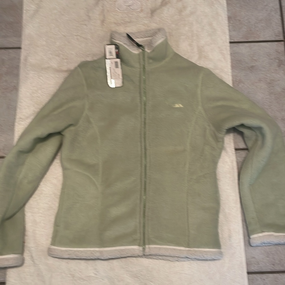 NWT Trepass Jacket - Picture 3 of 12